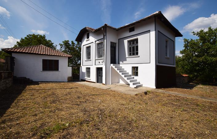 Image No.6-4 Bed House for sale