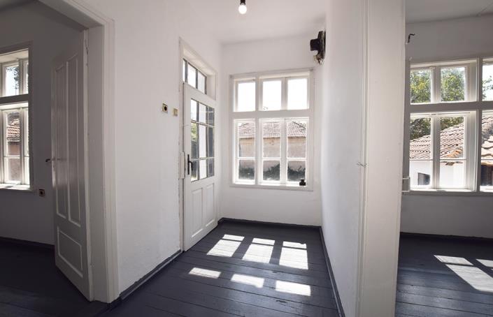 Image No.31-4 Bed House for sale