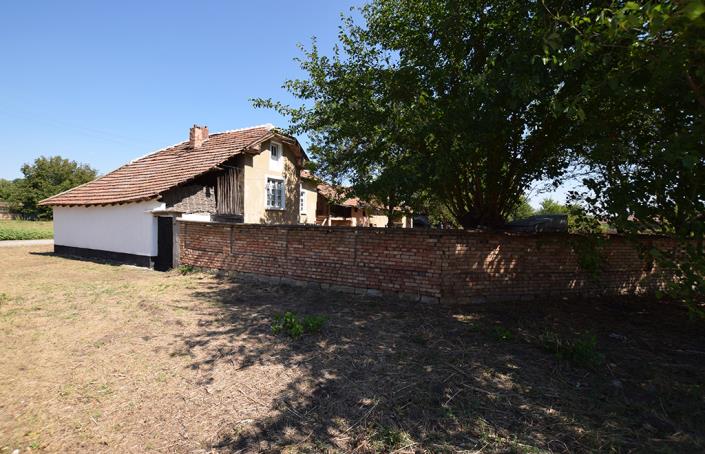 Image No.5-Maison de 4 chambres à vendre à Karaisen