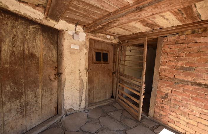 Image No.21-2 Bed House for sale