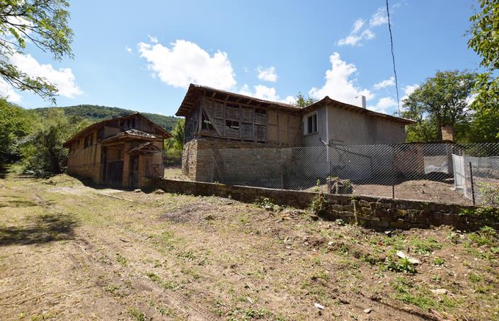 Image No.51-2 Bed House for sale