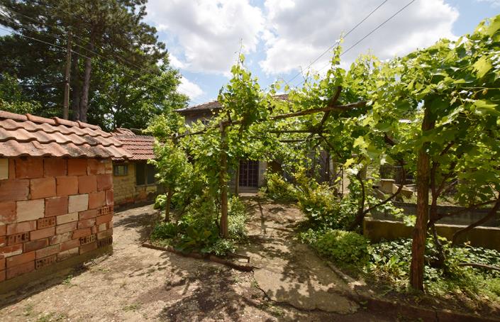 Image No.42-2 Bed House for sale