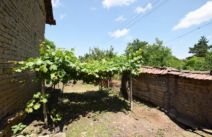 Image No.49-2 Bed House for sale