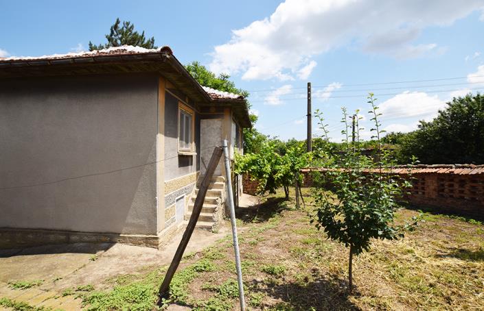 Image No.50-2 Bed House for sale