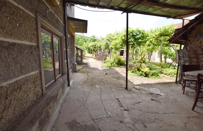 Image No.51-2 Bed House for sale