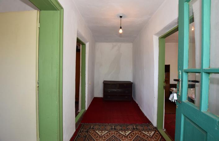 Image No.18-3 Bed House for sale