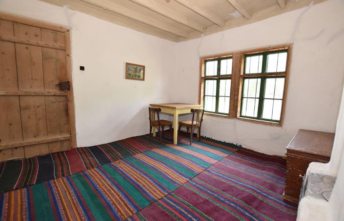 Image No.33-4 Bed House for sale