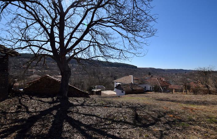 Image No.15-Maison de 3 chambres à vendre à Dobromirka