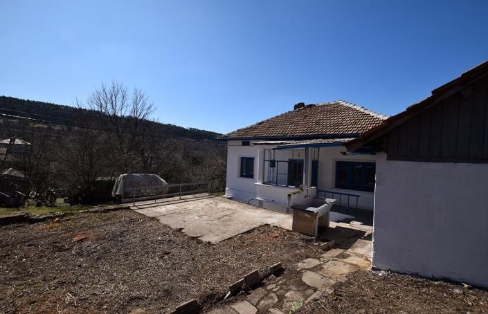 Image No.17-Maison de 3 chambres à vendre à Dobromirka