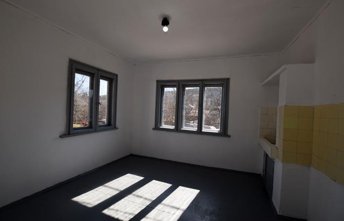 Image No.38-Maison de 3 chambres à vendre à Dobromirka