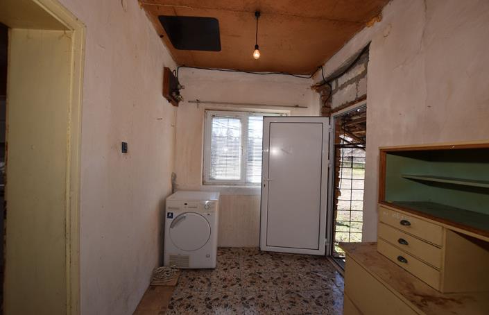 Image No.31-1 Bed House for sale