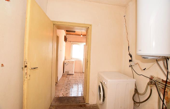 Image No.32-1 Bed House for sale