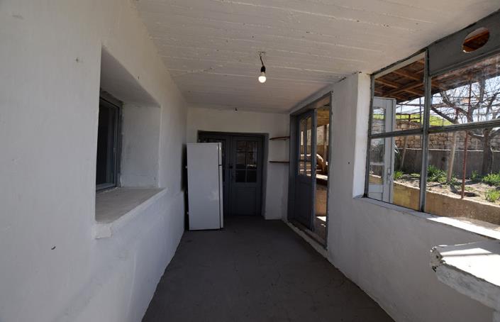 Image No.8-3 Bed House for sale