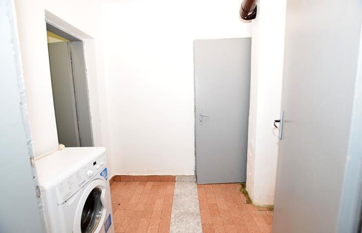 Image No.22-3 Bed House for sale