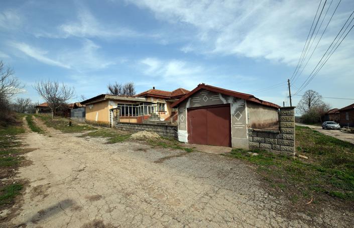 Image No.6-3 Bed House for sale