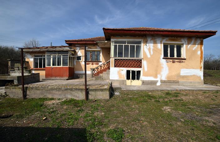 Image No.19-3 Bed House for sale