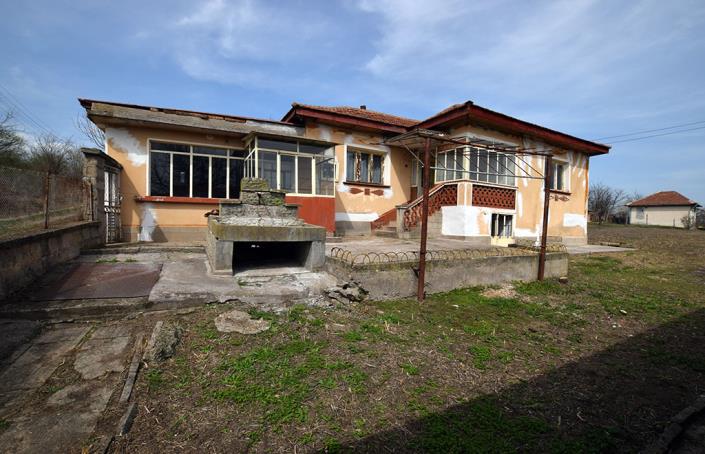 Image No.56-3 Bed House for sale