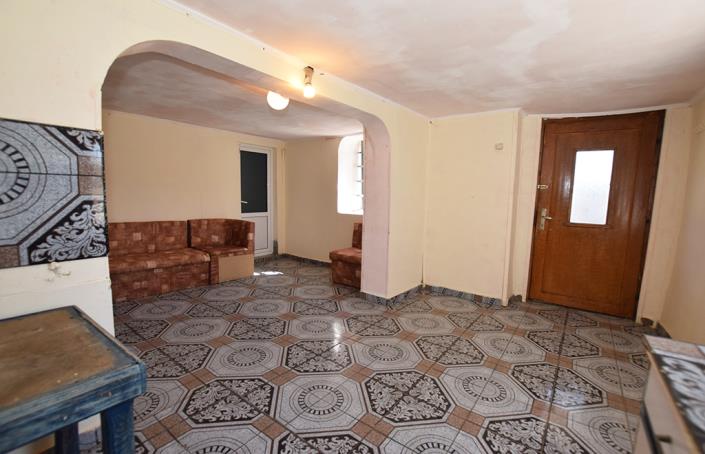 Image No.11-2 Bed House for sale