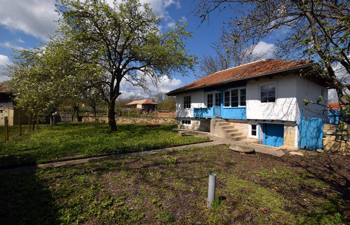 Image No.17-2 Bed House for sale