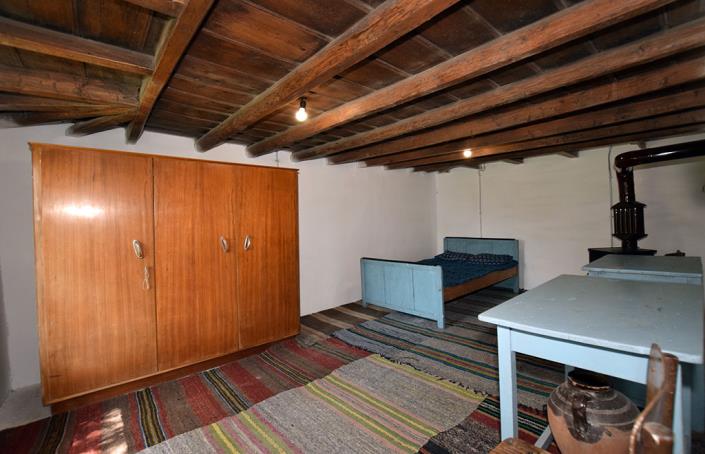 Image No.33-2 Bed House for sale