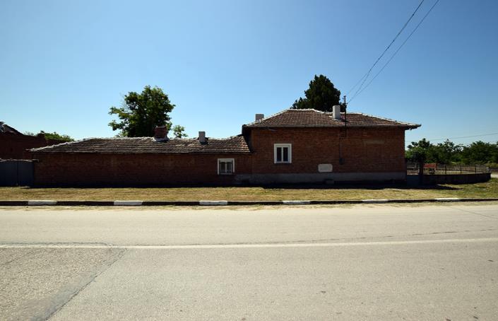 Image No.6-3 Bed House for sale