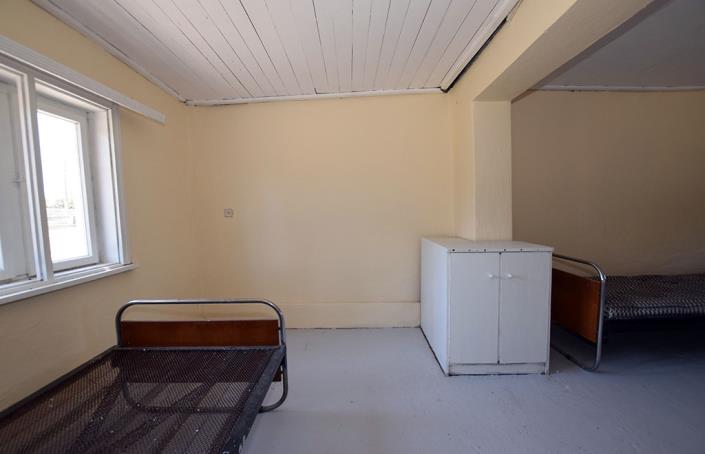 Image No.24-3 Bed House for sale