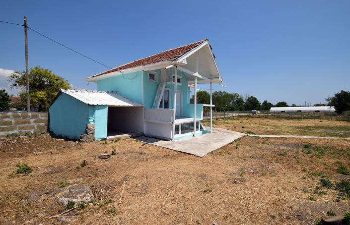 Image No.12-1 Bed House for sale