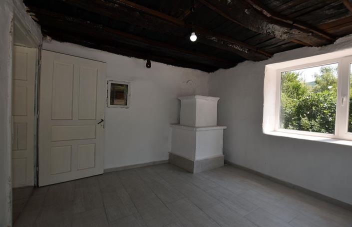 Image No.18-3 Bed House for sale