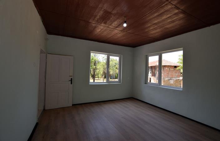 Image No.51-3 Bed House for sale