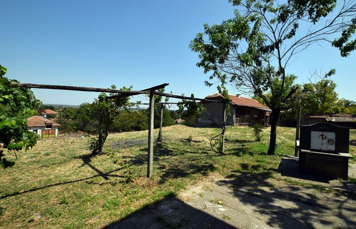 Image No.17-4 Bed House for sale