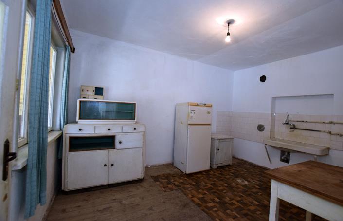 Image No.32-4 Bed House for sale