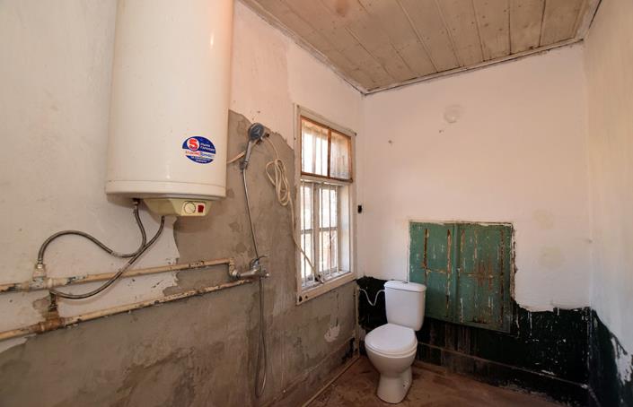 Image No.34-4 Bed House for sale