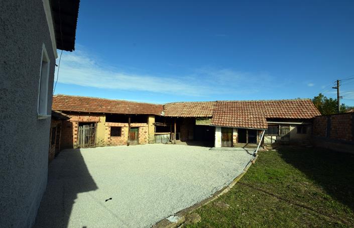 Image No.15-3 Bed House for sale