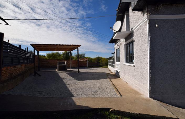 Image No.18-3 Bed House for sale