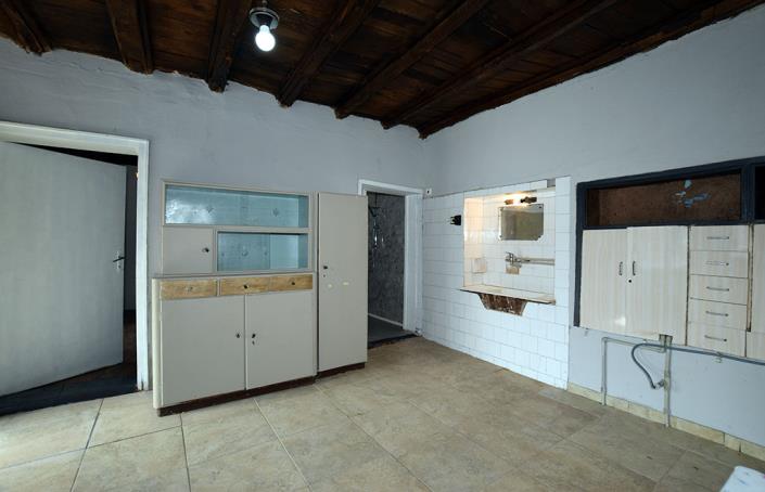 Image No.25-3 Bed House for sale