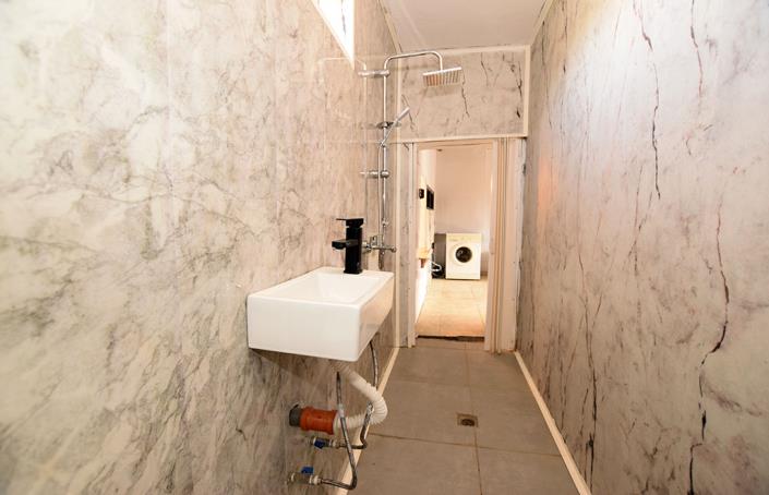 Image No.32-3 Bed House for sale