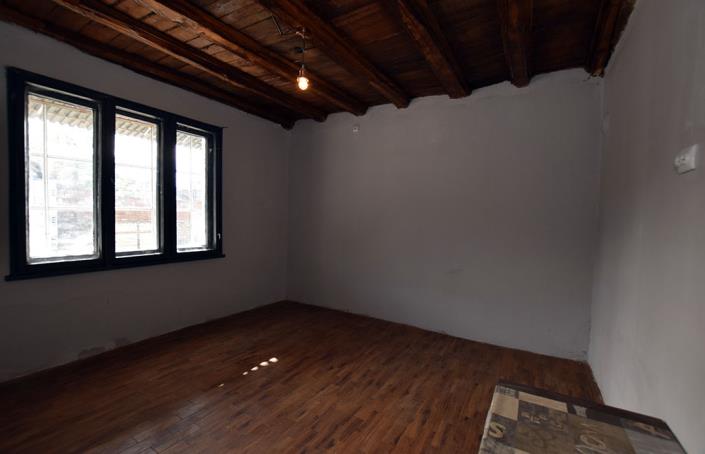 Image No.36-3 Bed House for sale