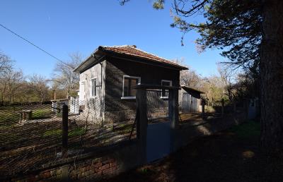 PAY-MONTHLY--MOWLEM-BULGARIA--ZHERNOV--FERRY-HOUSE--4