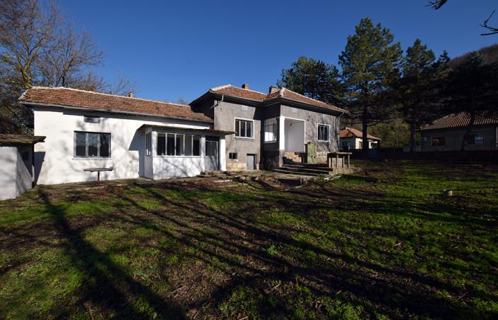 Image No.11-3 Bed House for sale