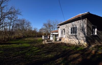 PAY-MONTHLY--MOWLEM-BULGARIA--ZHERNOV--FERRY-HOUSE--11