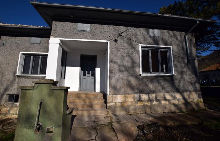 Image No.14-3 Bed House for sale