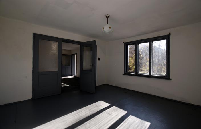 Image No.41-3 Bed House for sale