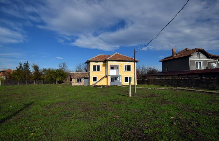 Image No.3-Maison de 3 chambres à vendre à Patresh