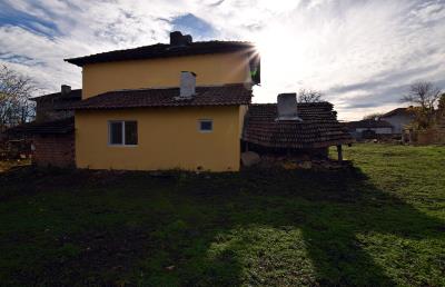 Pay-Monthly--Mowlem-Bulgaria--Patresh--CARAMEL-HOUSE--10