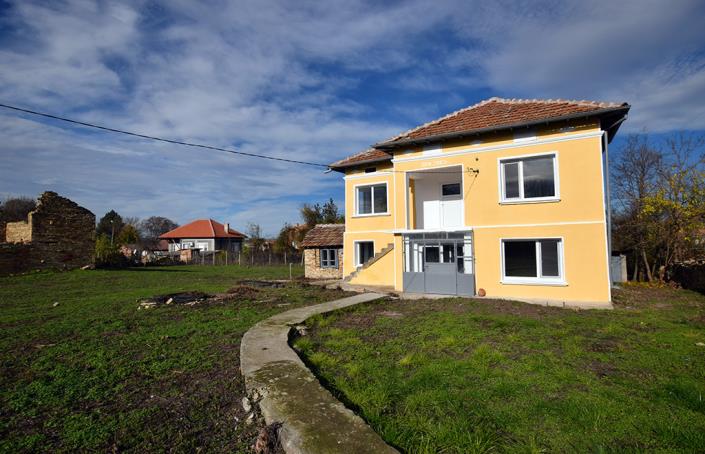 Image No.56-Maison de 3 chambres à vendre à Patresh