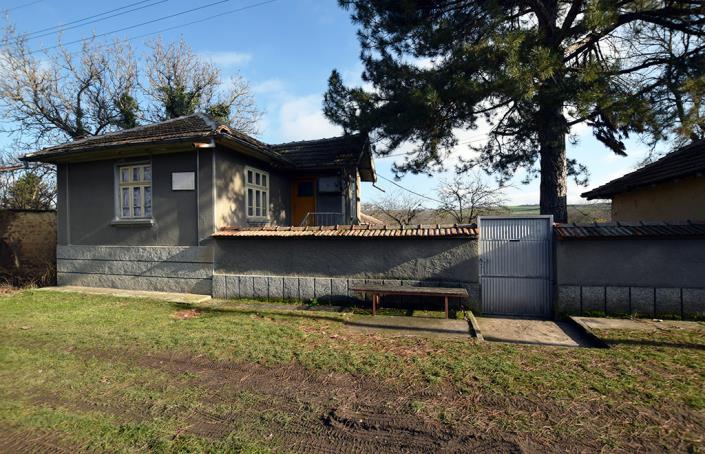 Image No.2-2 Bed House for sale