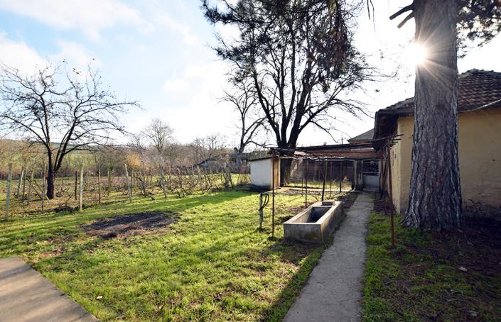 Image No.18-2 Bed House for sale