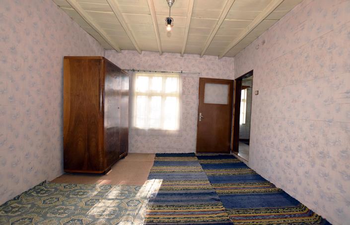 Image No.25-2 Bed House for sale