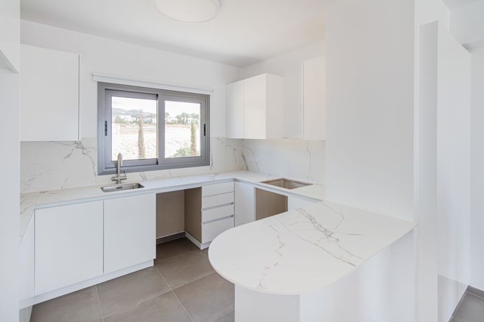 Image No.14-2 Bed Apartment for sale