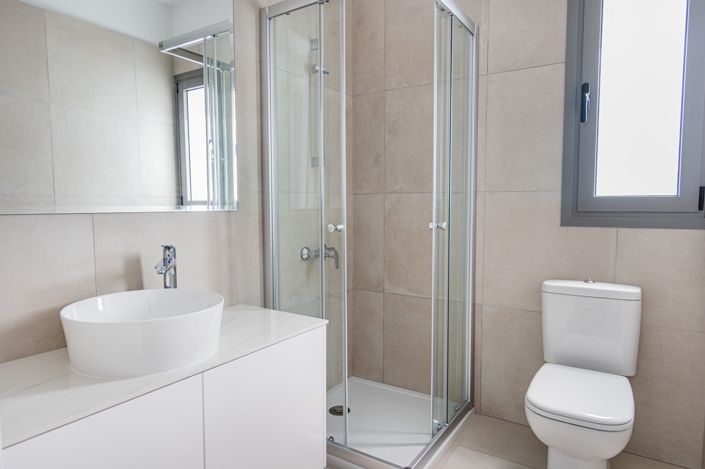 Image No.16-2 Bed Apartment for sale